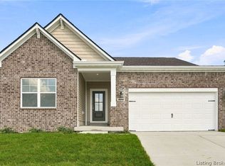 4044 Oakstone Dr, Georgetown, IN 47122