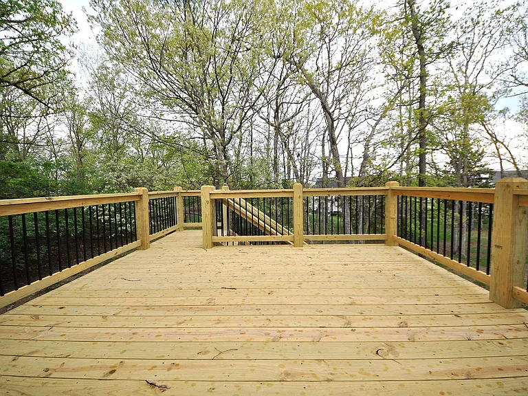 131 Choctaw Dr — Photo 17