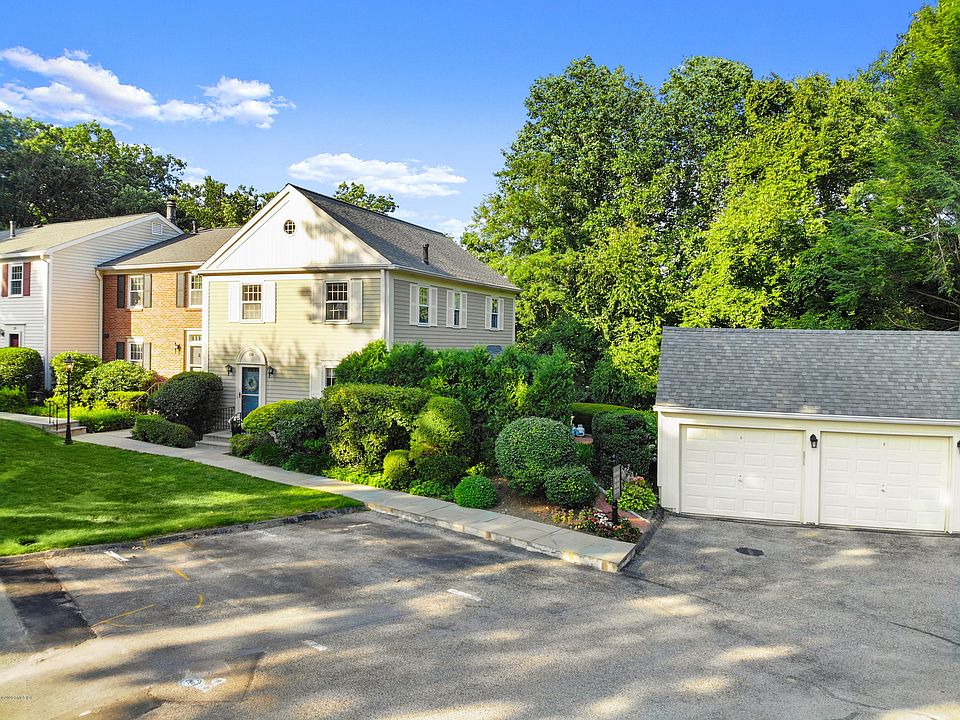 124 GREENWICH HILLS DR Greenwich CT Zillow