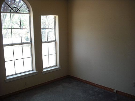 5th image of 1408 G Gonzalez Cir N