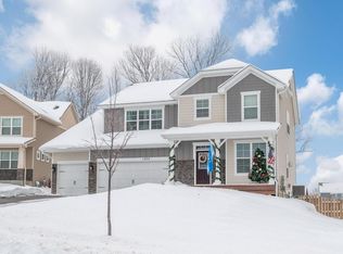 1434 Sagewood Ct, Chaska, MN 55318