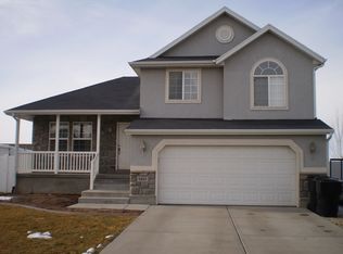 1403 N 2530 W, Clinton, UT 84015