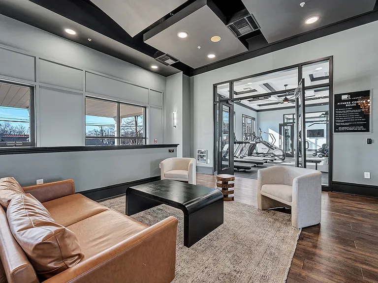 Ashbury Courts Apartments — Photo 14