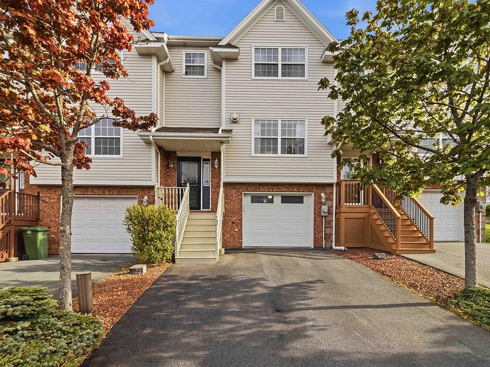 1st image of 60 Emma Ct