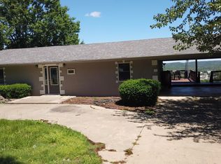 121 James River Rd, Kimberling City, MO 65686
