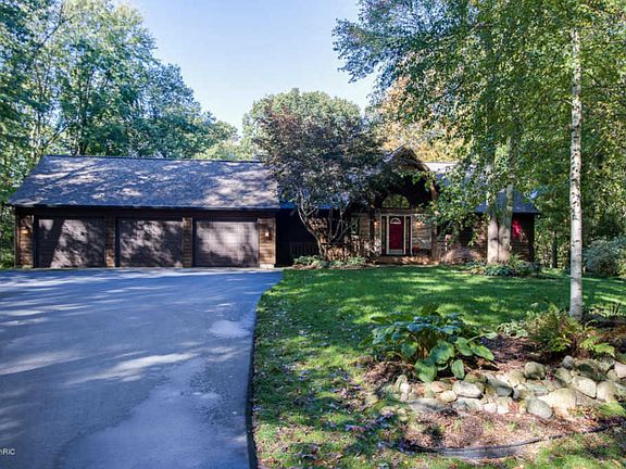 2nd image of 4325 Village Edge Dr