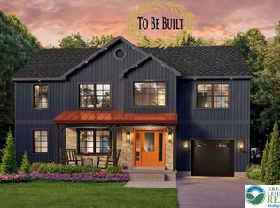 53 Stony Hollow Cir, Bushkill, PA 18324