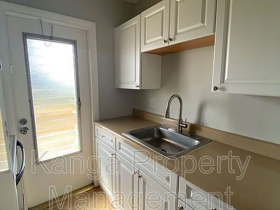 3rd image of 5400 N Flagler Dr #B15