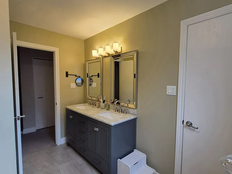 384 Pioneer Dr — Photo 17
