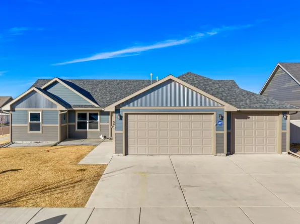 37 37th Ave NE, Great Falls, MT 59404