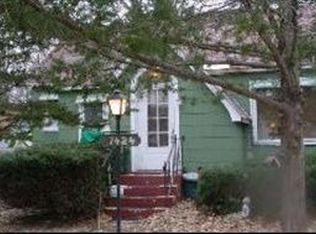 7424 Cedar Dr, Wonder Lake, IL