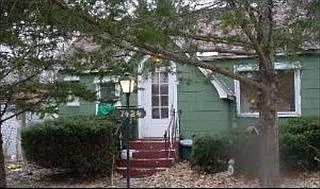 7424 Cedar Dr photo 1