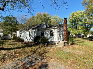 5208 Sheridan Ln, Richmond, VA 23225