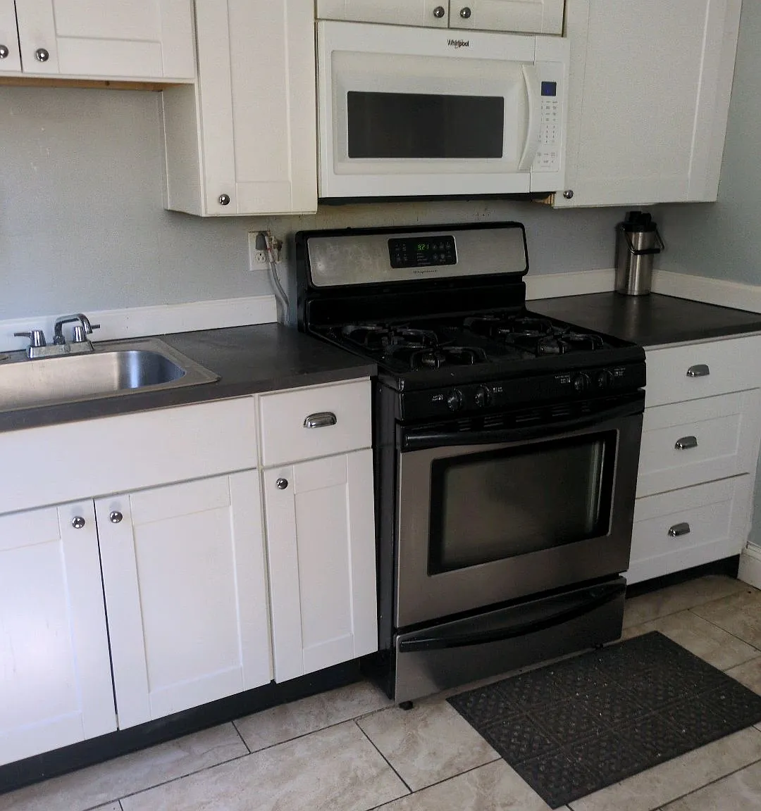 22nd - 714 E - 1 — Photo 4