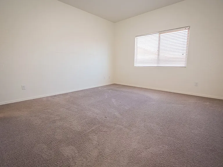 4223 Rocky Mountain Way — Photo 32