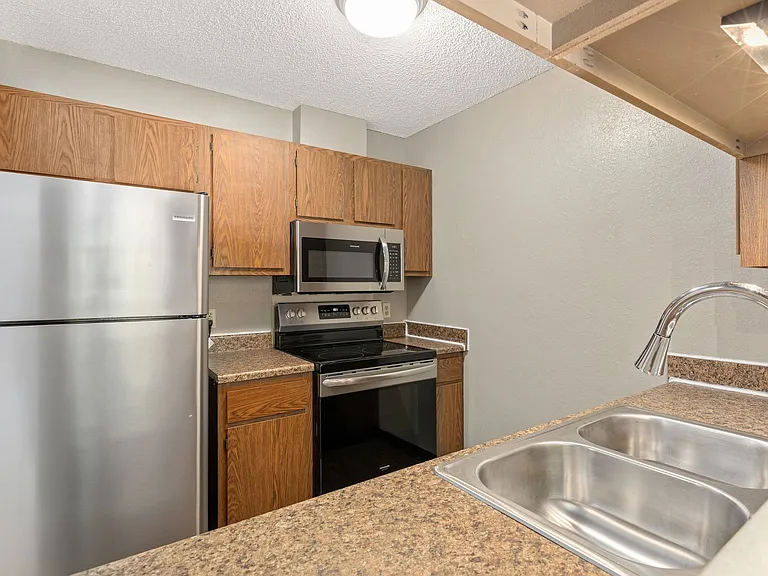 Harvest Granger Apartments — Photo 11