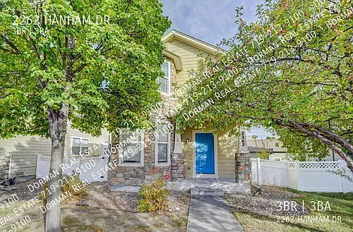 2262 Hanham Dr Photo 1