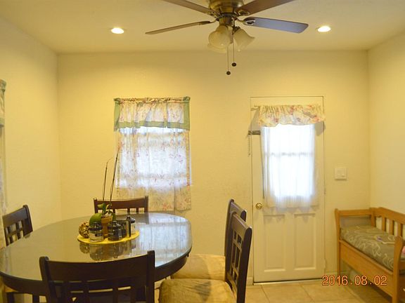 4th image of 514 W Olive Ave