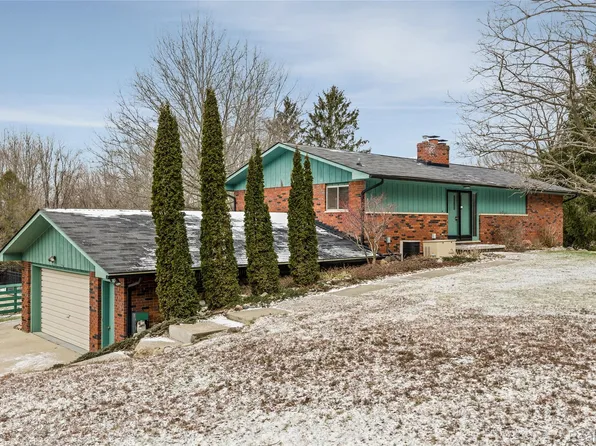 9801 Gibbs Rd, Clarkston, MI 48348