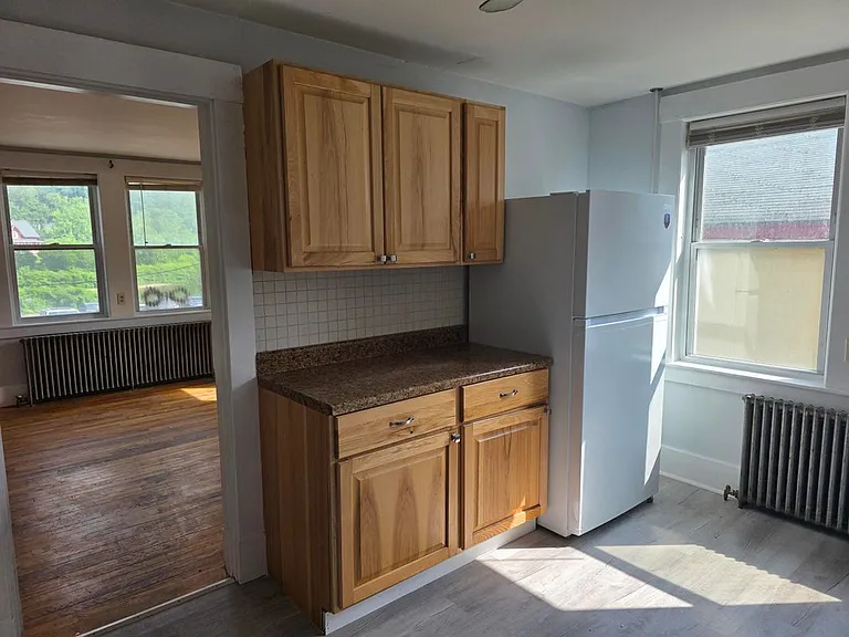 10 N Main St #2 — Photo 3