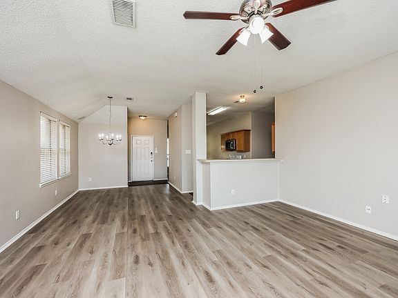 5th image of 2404 Becard Dr
