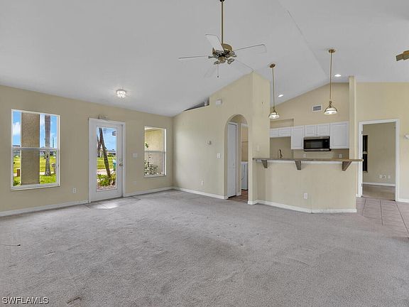 3rd image of 500 NW 25th Pl