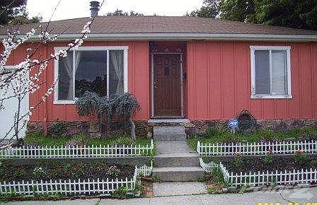 845 Humboldt St