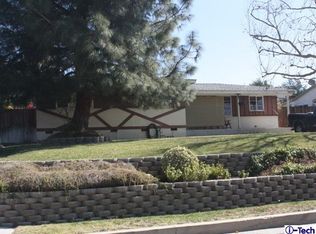 10844 Woodward Ave, Sunland, CA 91040