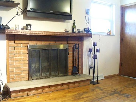 4th image of 8887 Oriole Dr
