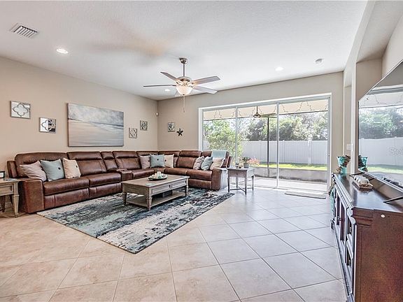 3rd image of 8012 Marbella Creek Ave