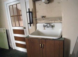 2107 Madison St, Two Rivers, WI 54241