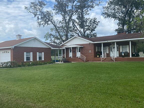 4th image of 3472 NW 198th St