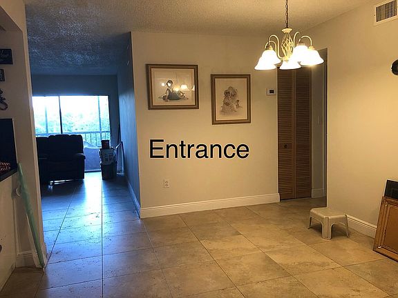 3rd image of 13701 Kendale Lakes Cir #B-305