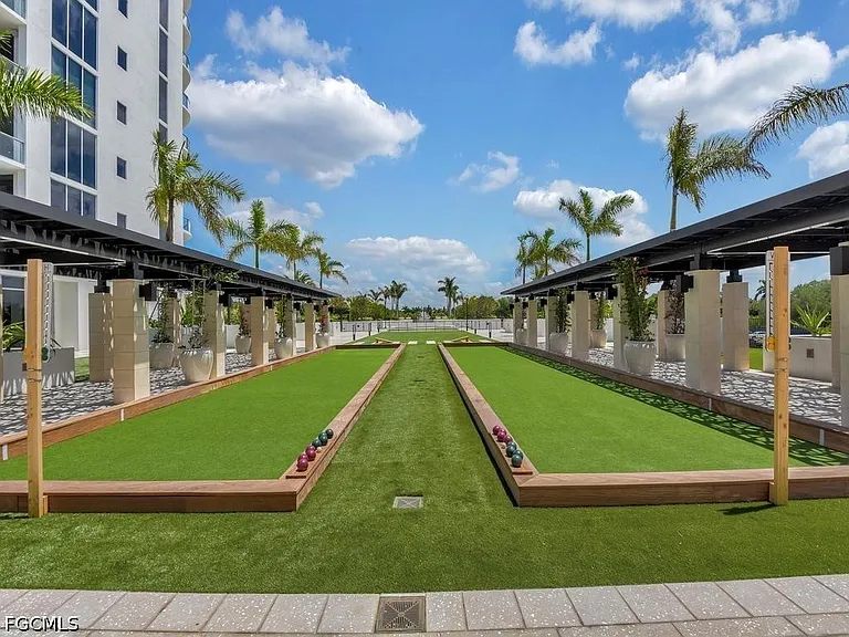 4810 Pelican Colony Blvd #401 — Photo 33