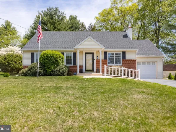 1437 Oakwood Rd, Coatesville, PA 19320