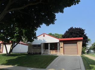 2745 S 58th St, Milwaukee, WI 53219