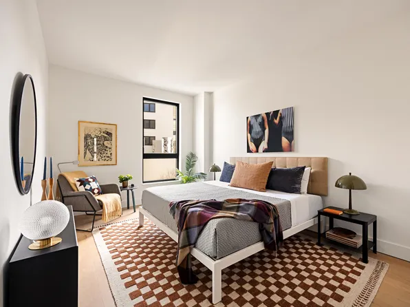 755 Washington Avenue image 6 of 8