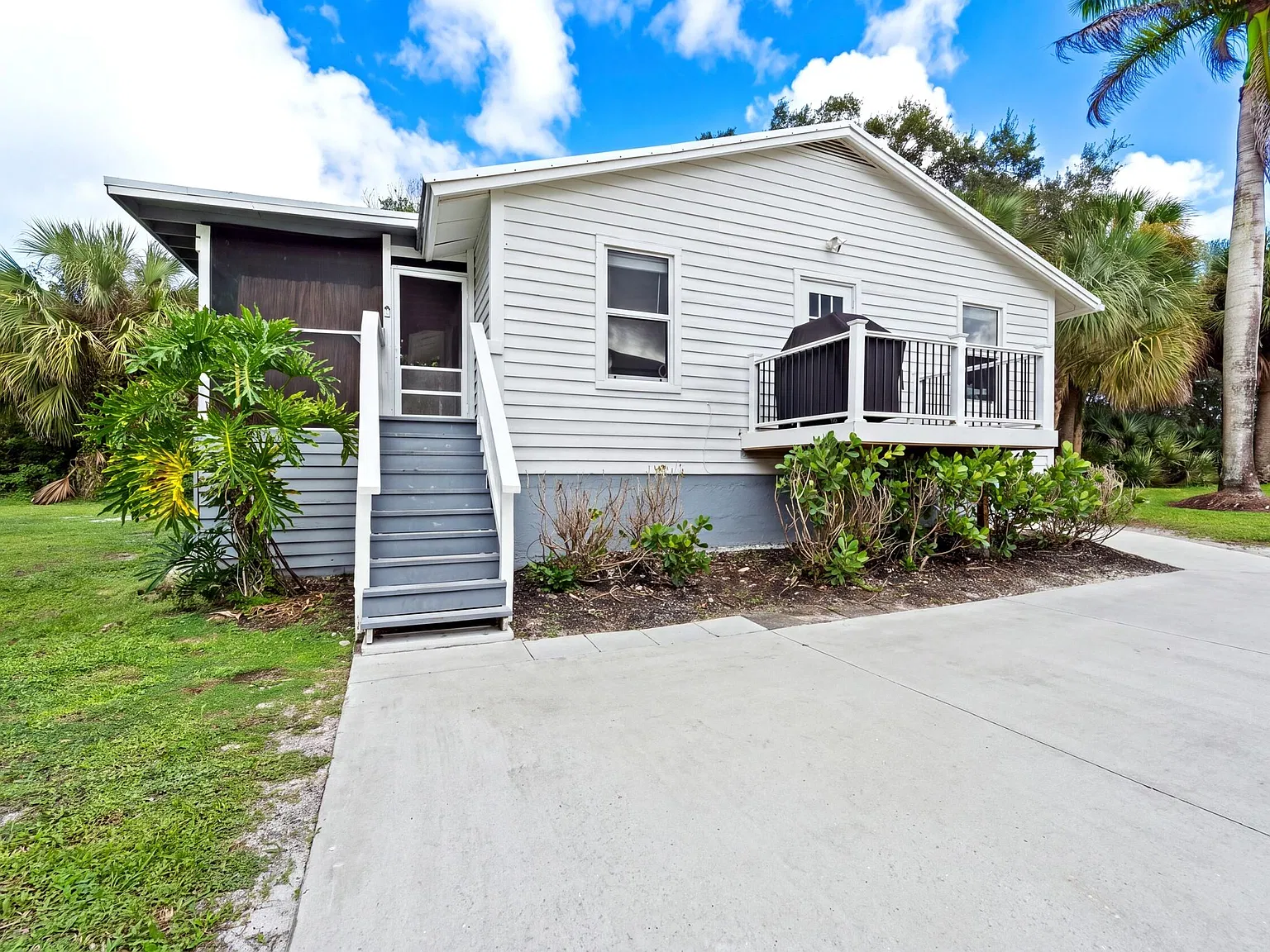 1 bed, 1.0 bath, 840 sqft, $2,600 — Photo 3