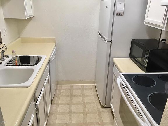 3rd image of 14203 N 19th Ave Unit 1048