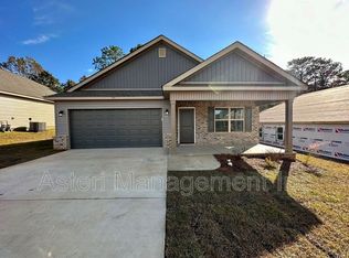 216 Lasso Dr, Warner Robins, GA 31088