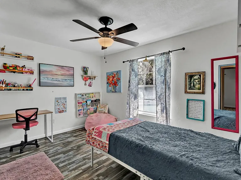 245 Country Circle Dr E — Photo 28