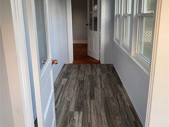 2nd image of 29 Wood Ave