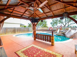 2811 Willow Fork Dr, Katy, TX 77450