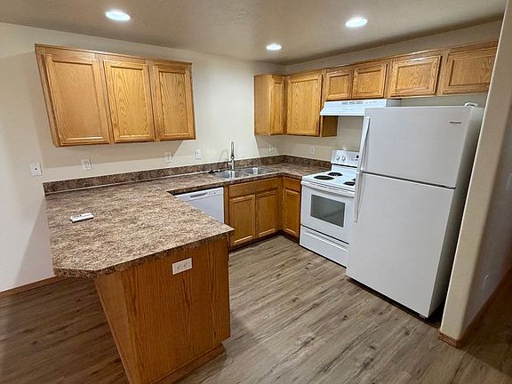 5th image of 4920 Jenah Ct SE