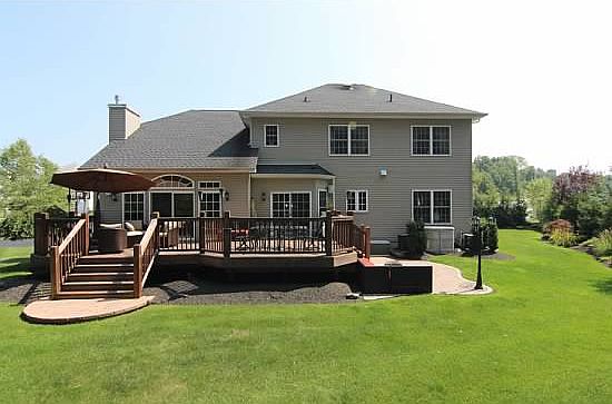 2nd image of 2078 Independence Dr