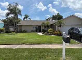 802 Woodhill Ct, Palm Harbor, FL 34683
