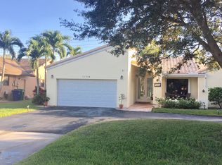 11714 S Island Rd, Cooper City, FL 33026