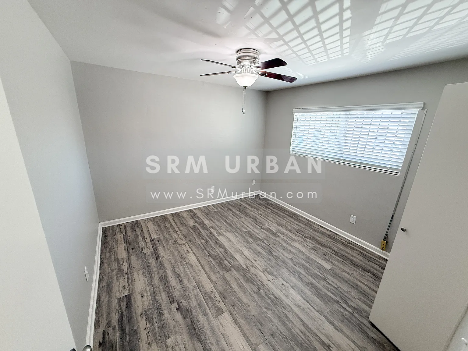 2 bed, 750 sqft, $2,585 — Photo 2