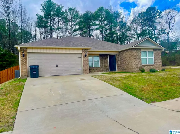 227 Hampton Dr, Calera, AL 35040