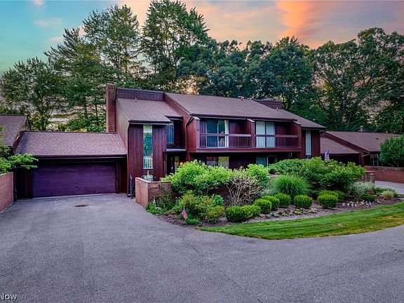 2nd image of 879 Spicers Ln #2603H